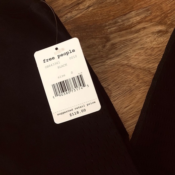 ✨ SOLD ✨ NWT Free People Movement Leggings - Small - Picture 10 of 10
